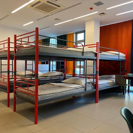 Hostel Fuchs Warsaw Ngoại thất bức ảnh