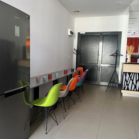 Hostel Fuchs Warsaw Ngoại thất bức ảnh