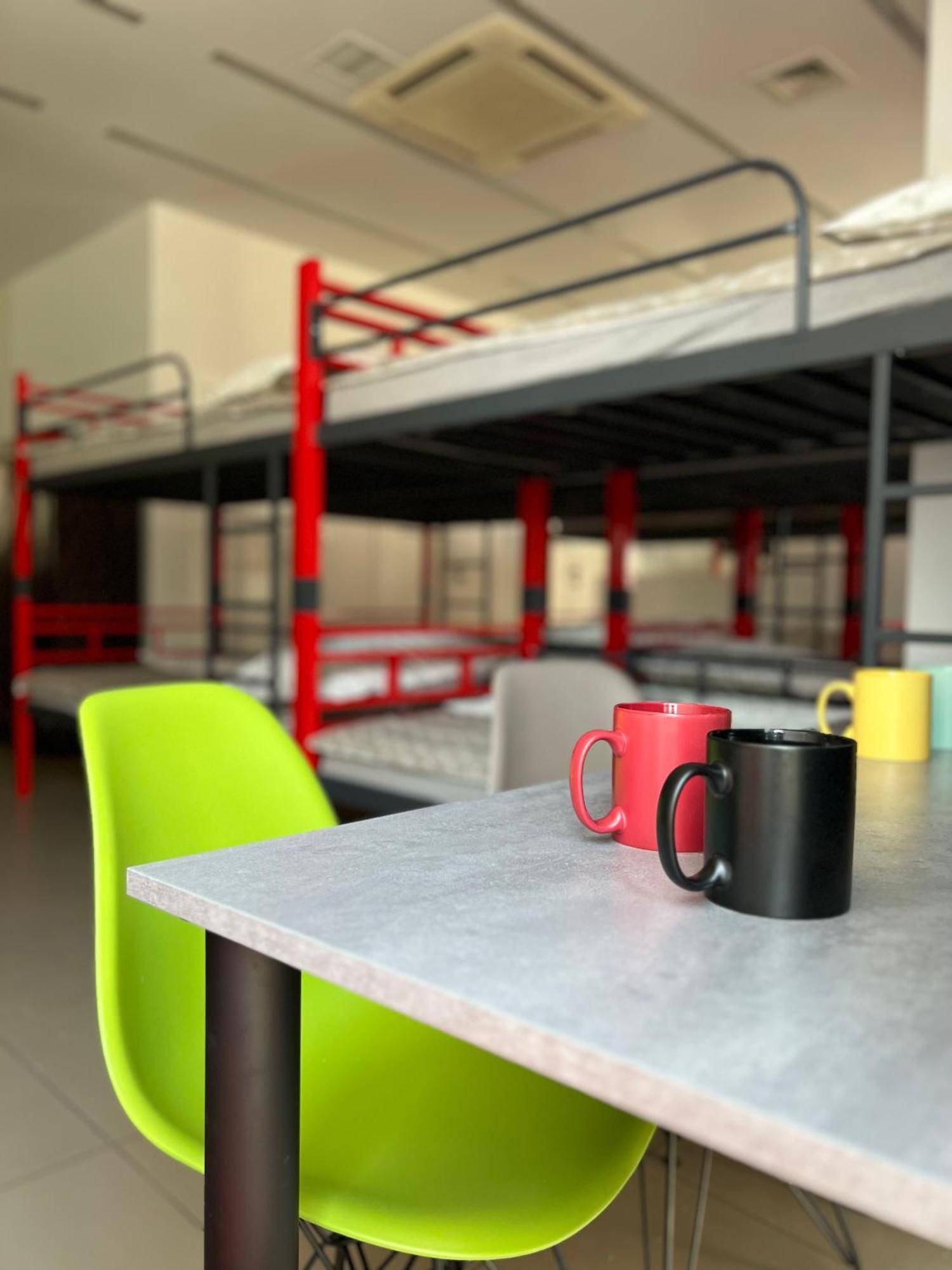 Hostel Fuchs Warsaw Ngoại thất bức ảnh